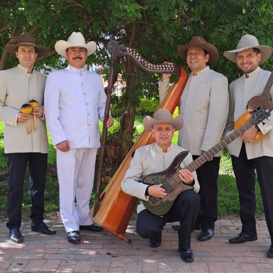 Fotografía de Héctor Vela y su Conjunto Llanero Joropo al Parque 2024